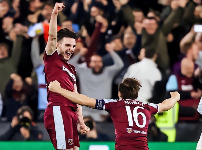 雷蛇公布联动EVA二号机新品外设 赤红之力释放