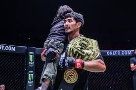 绿帽哥：马雷斯卡战术令蓝军内部迷惑，训练一套比赛是另一套